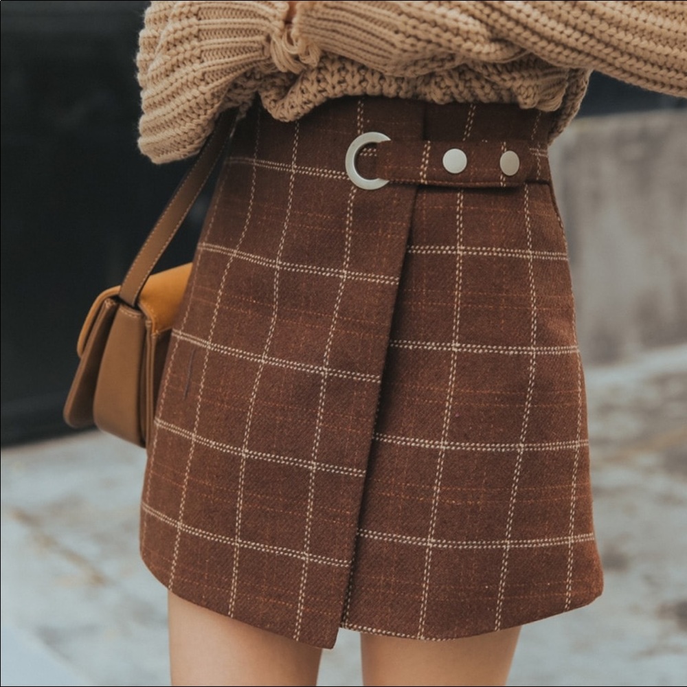 NWT Brown Plaid Skirt